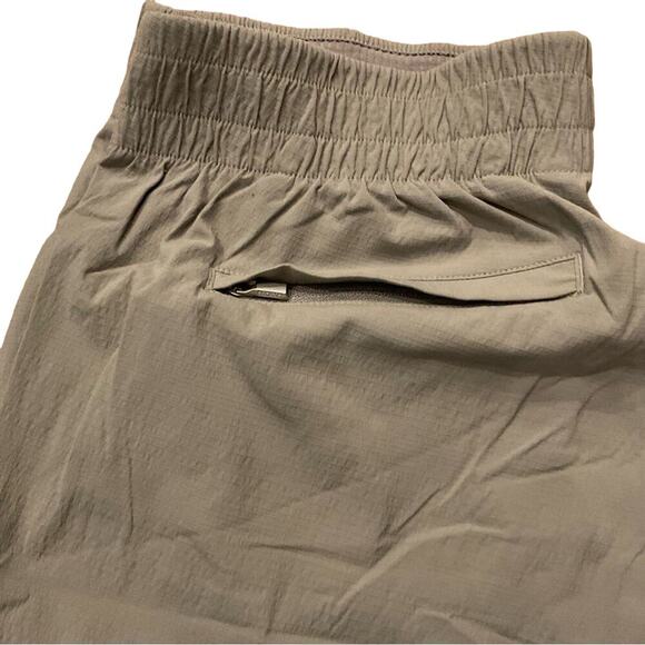 ATHLETA Women Mod Trekkie Crop Woven Pull-On Pants (291743) Gray - Size 4 - Picture 9 of 11